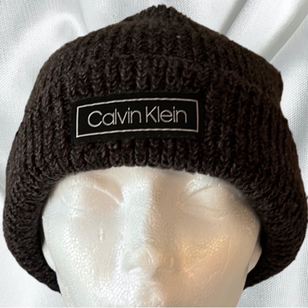CALVIN KLEIN grey beanie